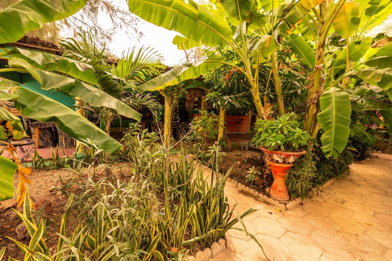 Auberge Africa Thiossane Saly Portudal Buitenkant foto