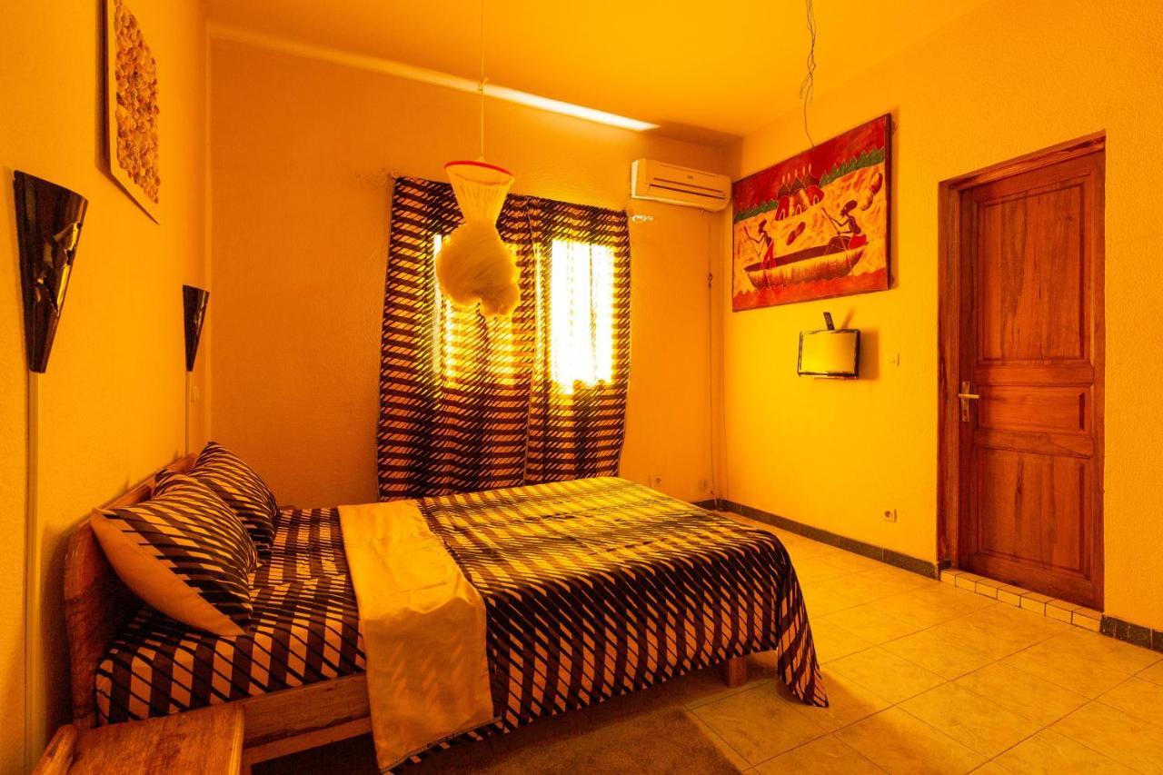Auberge Africa Thiossane Saly Portudal Buitenkant foto
