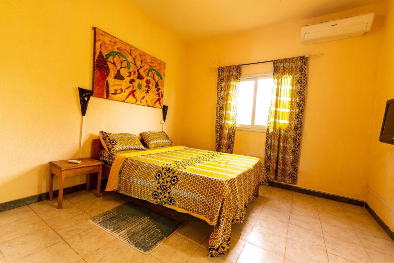 Auberge Africa Thiossane Saly Portudal Buitenkant foto