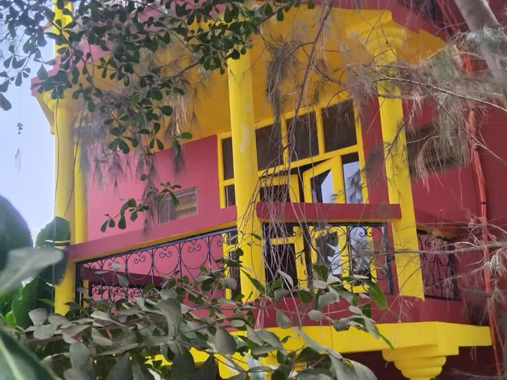 Auberge Africa Thiossane Saly Portudal Buitenkant foto